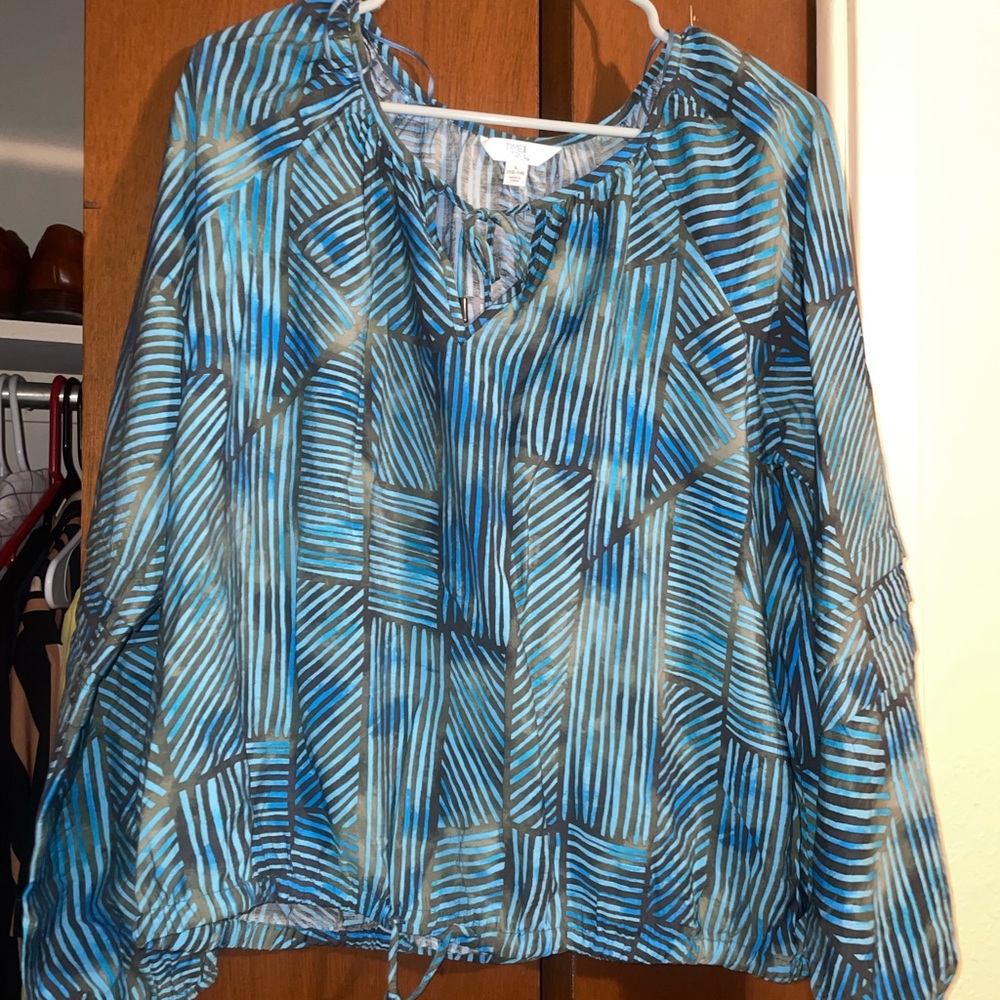 Time and Tru Blue Striped Women's Blouse
